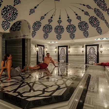 The Lumos Deluxe & Ξενοδοχείο Kargicak (Alanya)