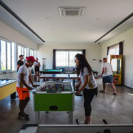 The Lumos Deluxe & Ξενοδοχείο Kargicak (Alanya)