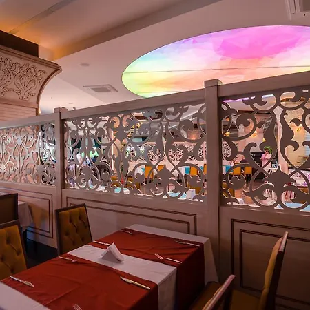 The Lumos Deluxe & Hotell Kargicak (Alanya)