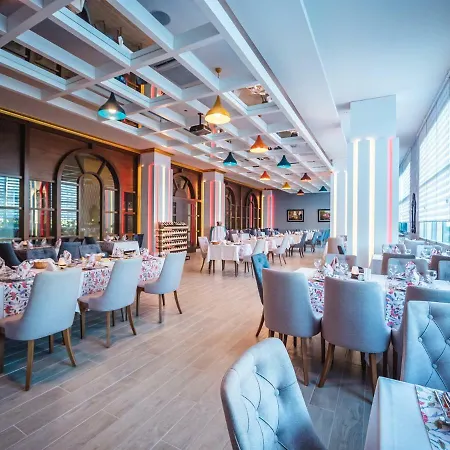 Hotell The Lumos Deluxe &