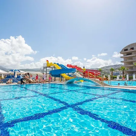 Hotell The Lumos Deluxe & 5*