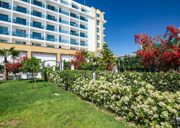Otel The Lumos Deluxe & 5*