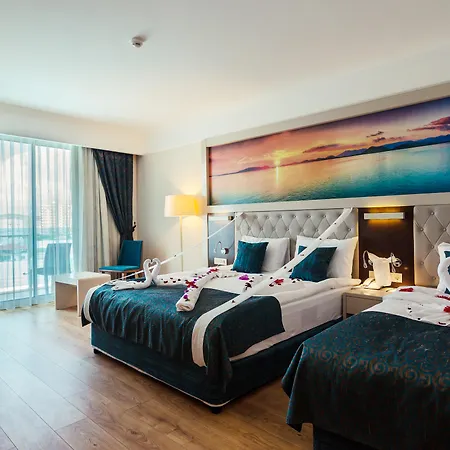 The Lumos Deluxe & 5* Kargicak (Alanya)